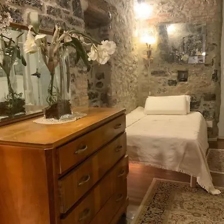 La Casa Di Claretta Como